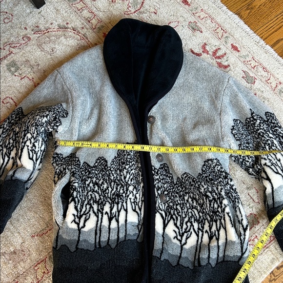 Vintage Nordic Lights Reversible Oversized Faux Fur Coat Size Medium flaw - Picture 16 of 16